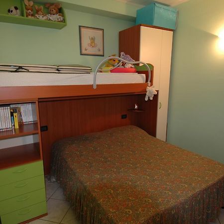 Appartamento Alle Magnolie Sirmione Exterior foto
