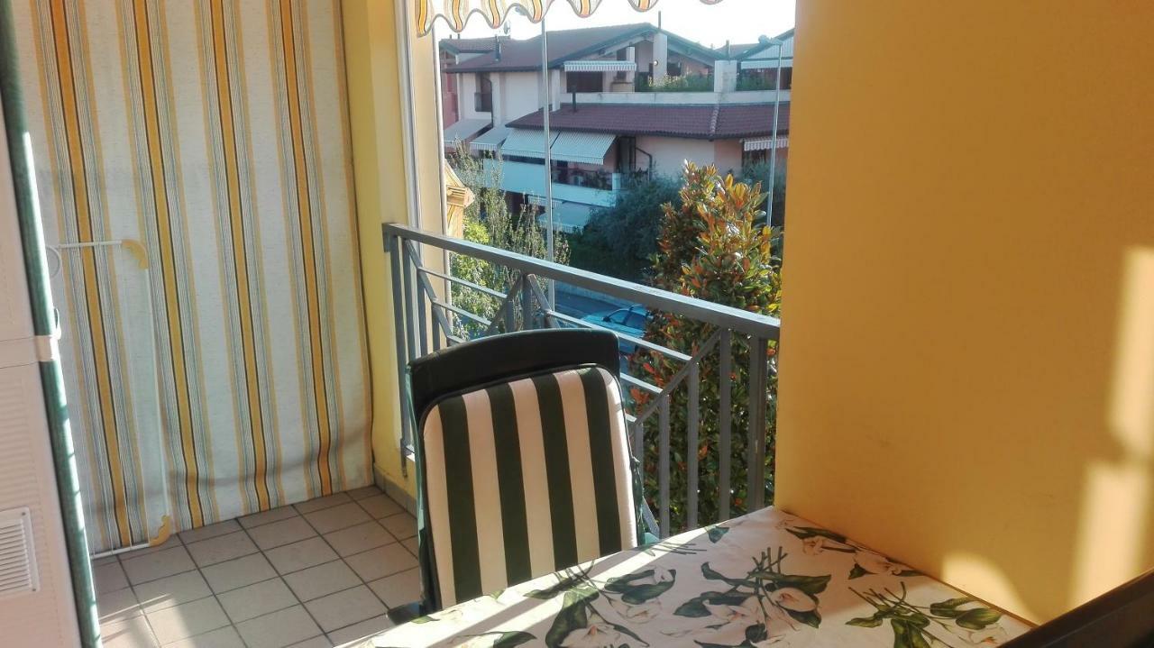 Appartamento Alle Magnolie Sirmione Exterior foto